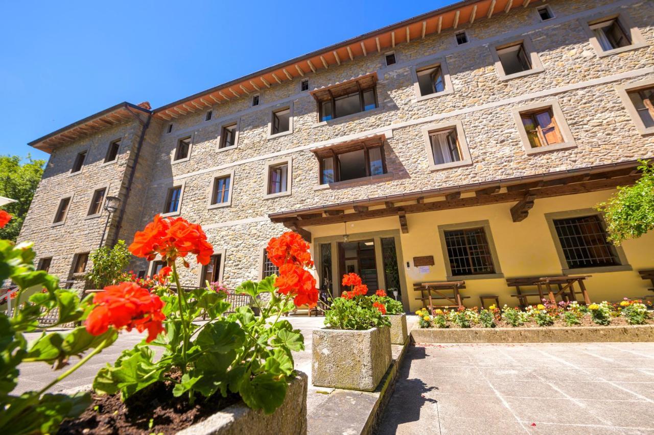 Hotel Casa Perferie “Pastor Angelicus” Verna Esterno foto